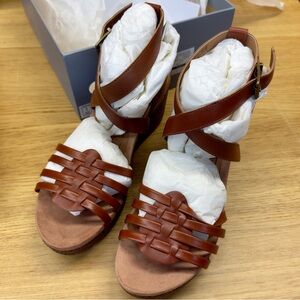 Vionic Clarisa Platform Sandal